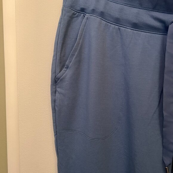 NWT Athleta blue Balance Flare Pant sz 1X--SOLD OUT on Athleta site - Picture 7 of 16